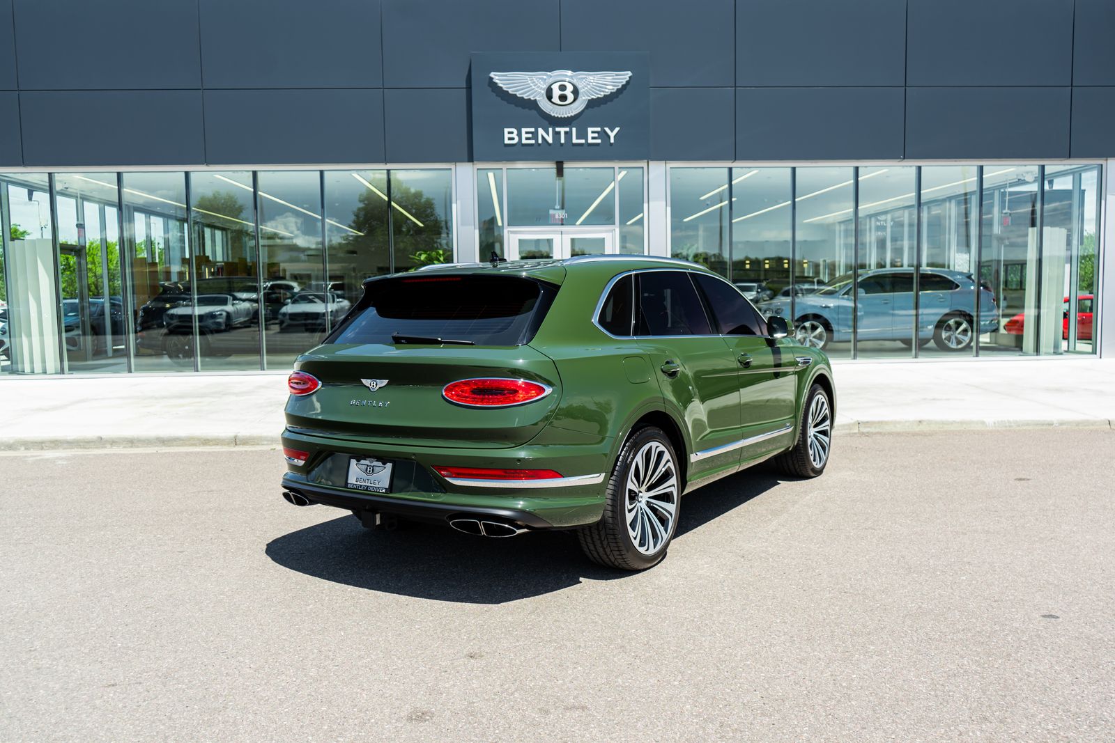 bentley bentayga 2022 SJAAM2ZV0NC015477 image bentley bentayga 2022 SJAAM2ZV0NC015477 image