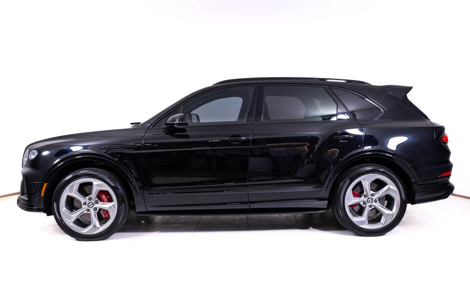 bentley bentayga 2022 SJAAM2ZV8NC014576 image bentley bentayga 2022 SJAAM2ZV8NC014576 image