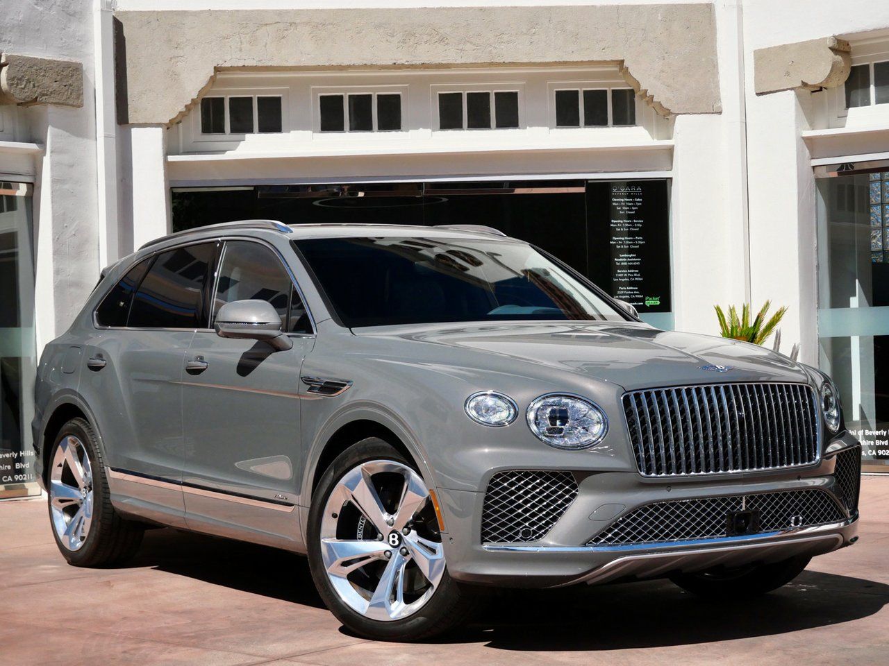 bentley bentayga 2025 SJAAT2ZV3SC029064 image bentley bentayga 2025 SJAAT2ZV3SC029064 image