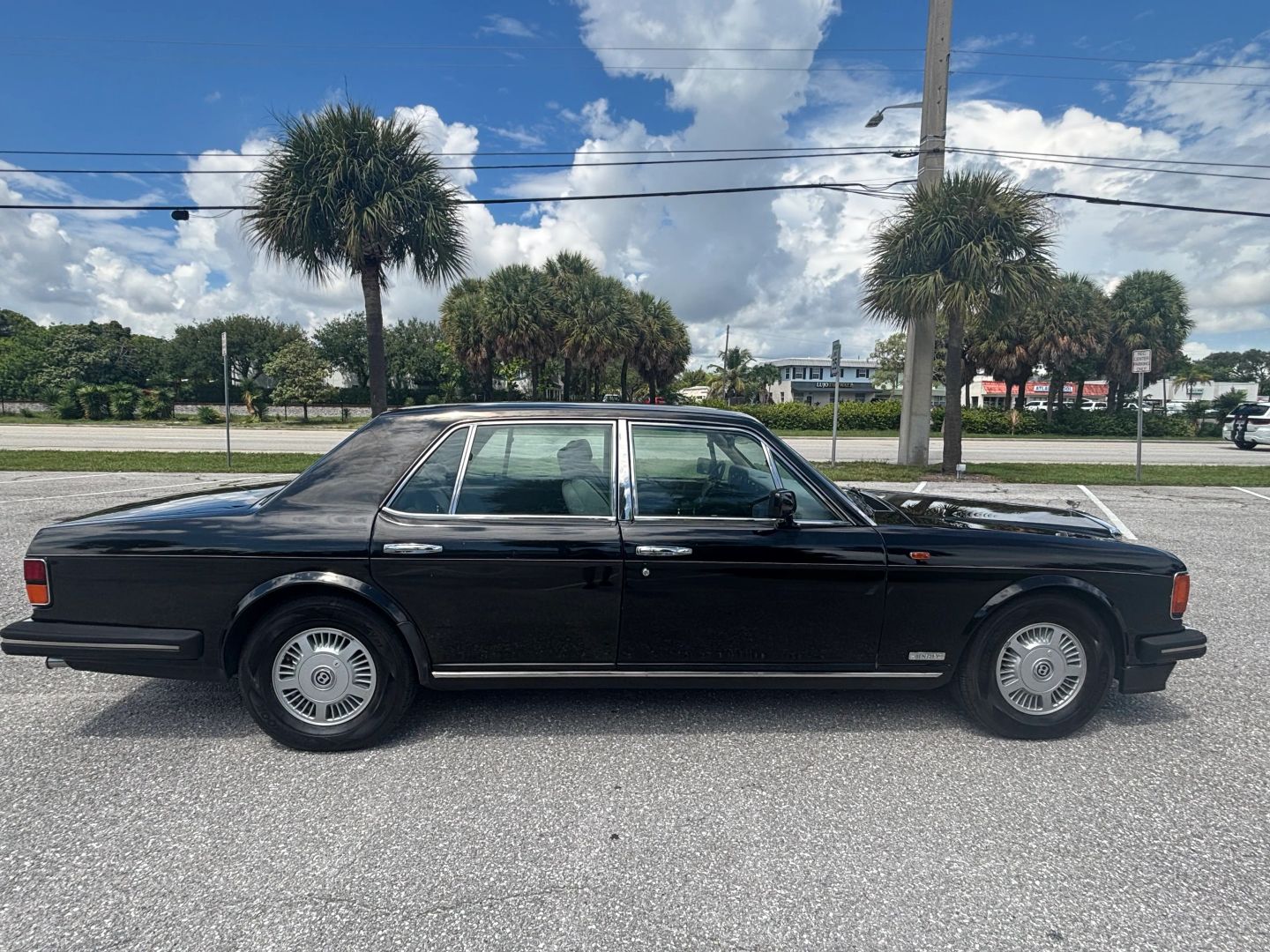 bentley mulsanne 1991 SCBZS02D2MCX36012 image bentley mulsanne 1991 SCBZS02D2MCX36012 image