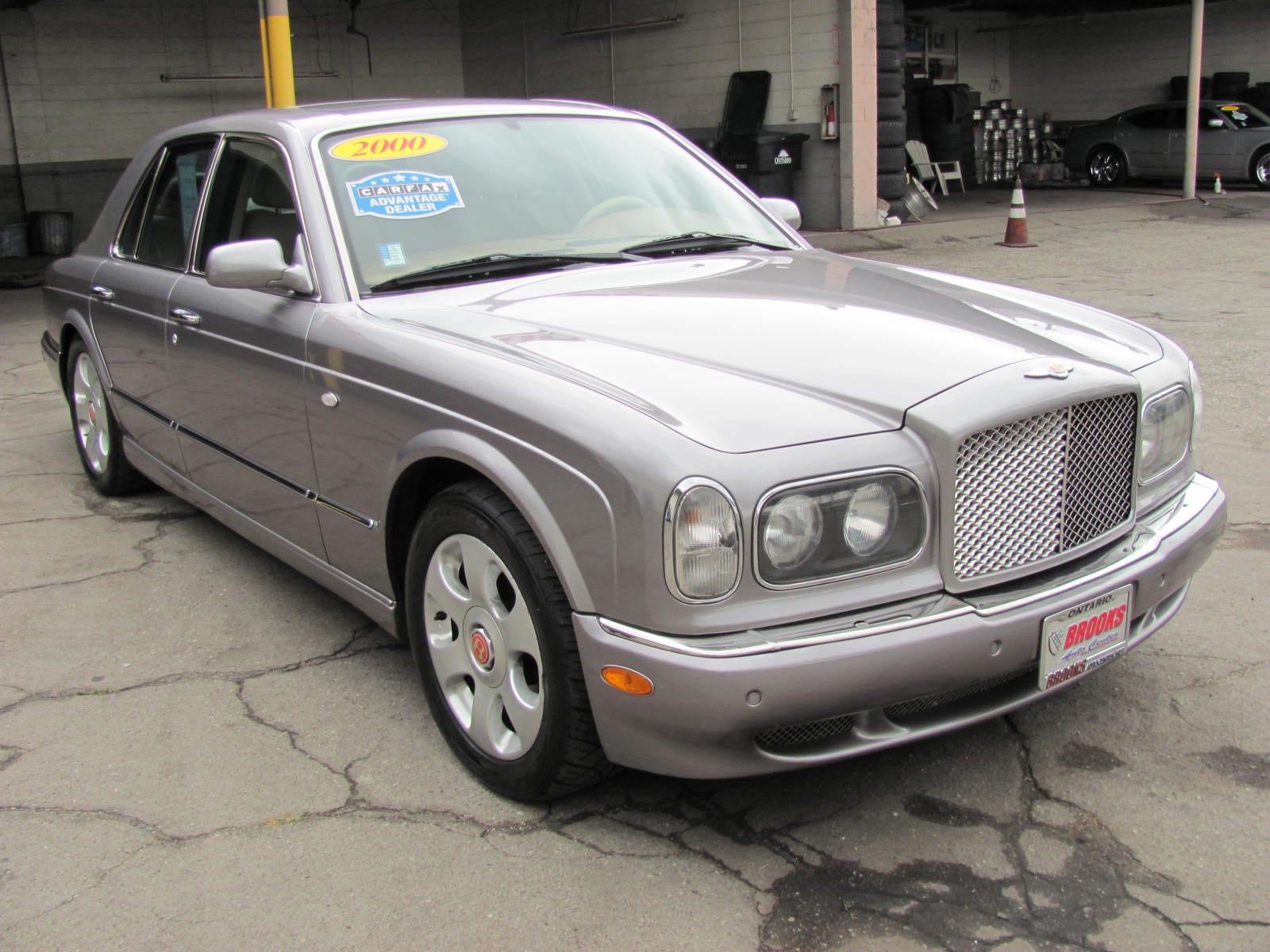 bentley arnage 2000 SCBLC31E5YCX04840 image bentley arnage 2000 SCBLC31E5YCX04840 image