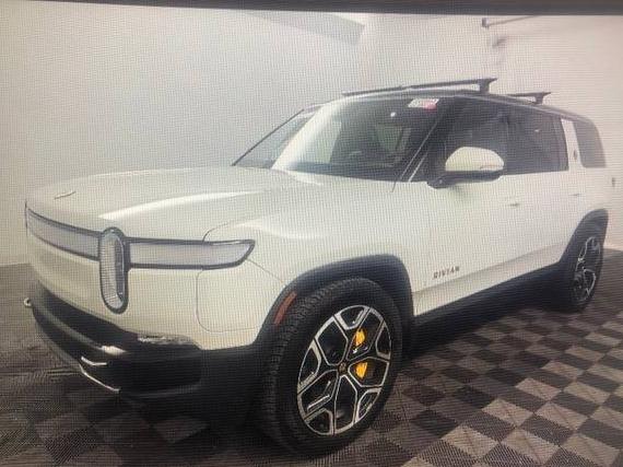 RIVIAN R1S 2023 7PDSGABA1PN011000 image