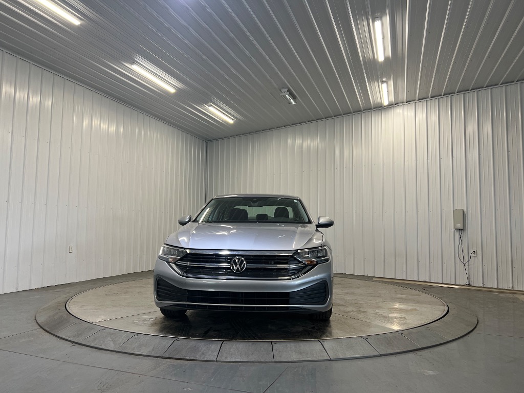 volkswagen jetta 2023 3VWEM7BU7PM031897 image volkswagen jetta 2023 3VWEM7BU7PM031897 image