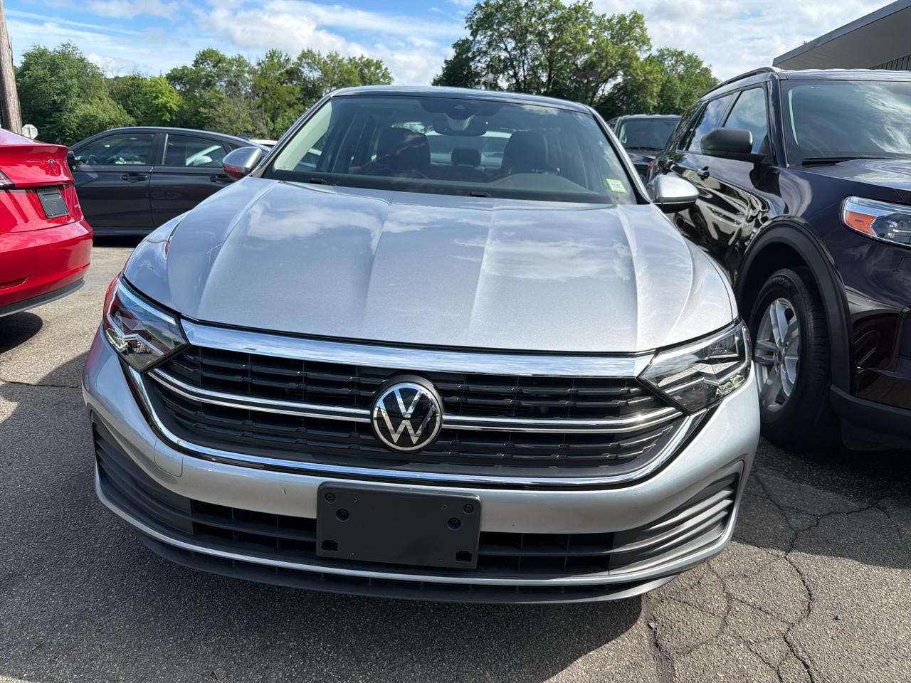 volkswagen jetta 2023 3VW7M7BU3PM016824 image volkswagen jetta 2023 3VW7M7BU3PM016824 image