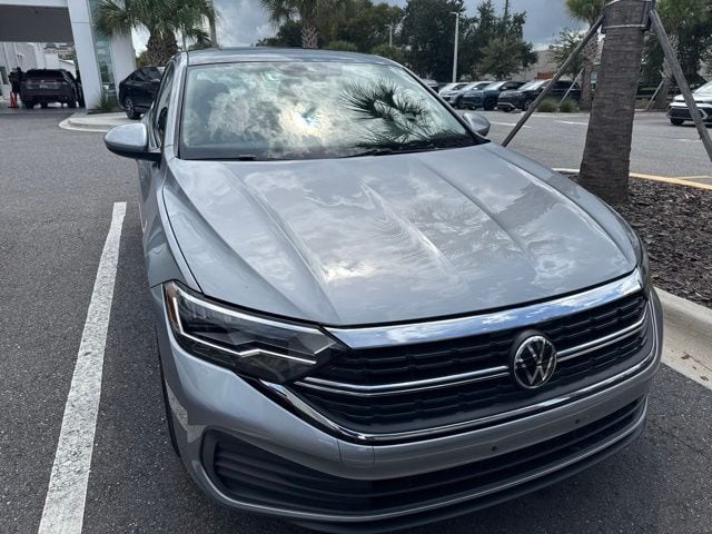 volkswagen jetta 2023 3VW7M7BU0PM009717 image volkswagen jetta 2023 3VW7M7BU0PM009717 image