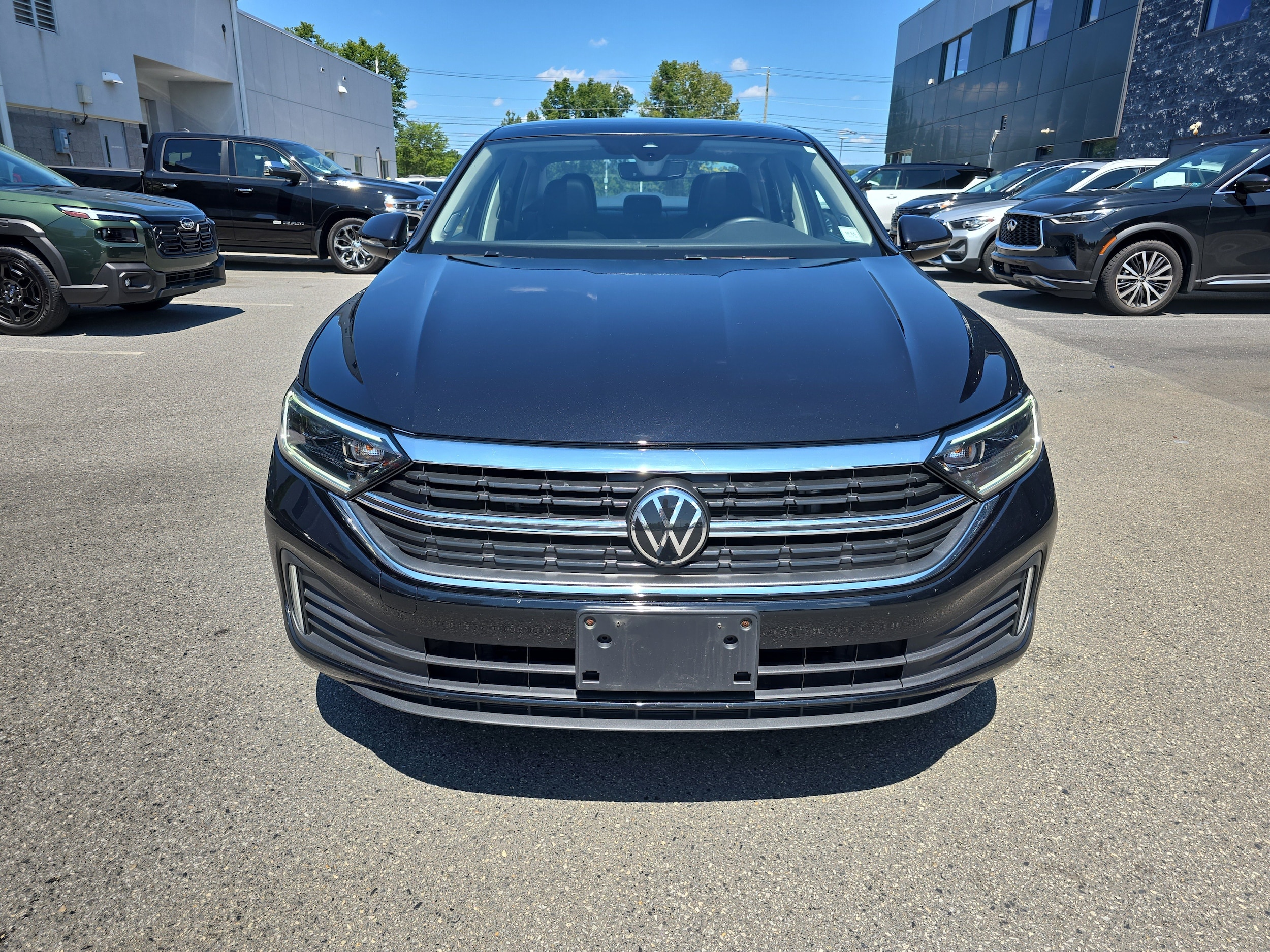 volkswagen jetta 2023 3VWGM7BU1PM036330 image volkswagen jetta 2023 3VWGM7BU1PM036330 image