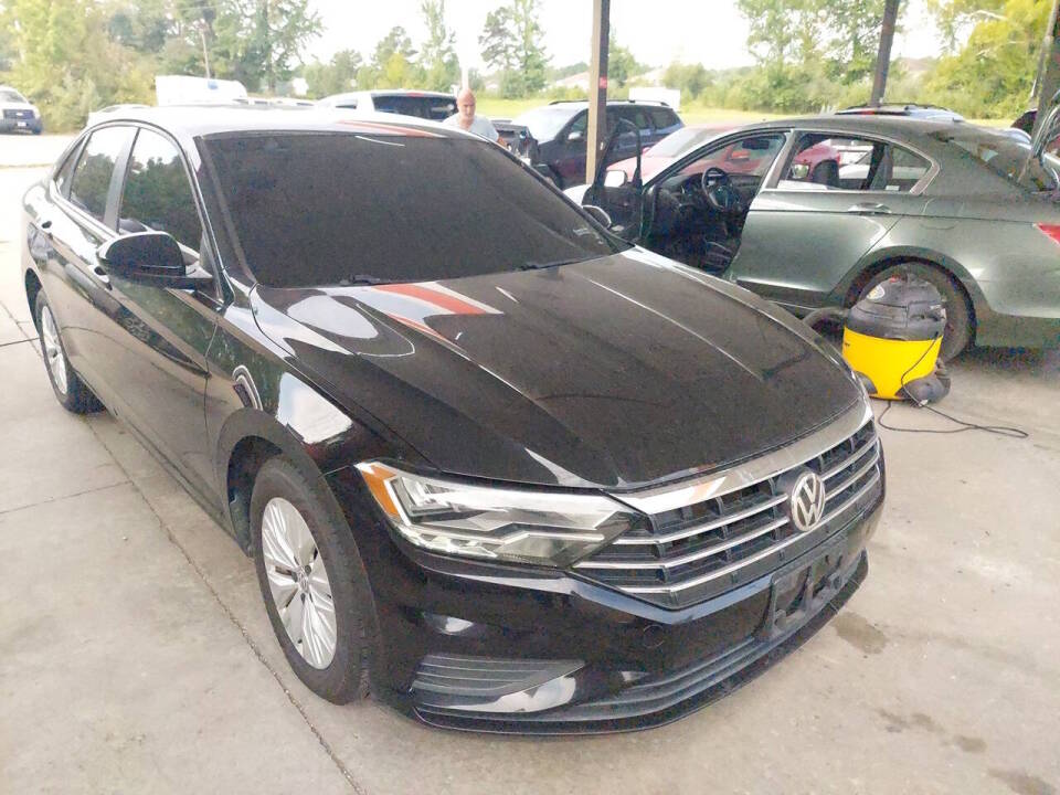 volkswagen jetta 2019 3VWC57BU0KM079142 image volkswagen jetta 2019 3VWC57BU0KM079142 image