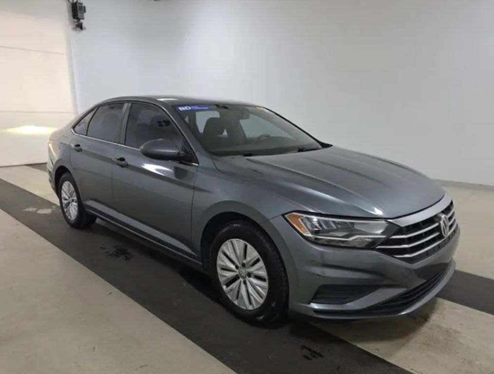 volkswagen jetta 2019 3VWC57BU9KM136583 image volkswagen jetta 2019 3VWC57BU9KM136583 image
