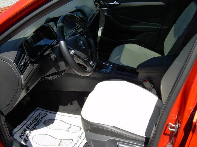 volkswagen jetta 2019 3VWC57BU7KM243308 image volkswagen jetta 2019 3VWC57BU7KM243308 image