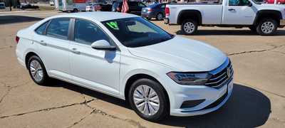 volkswagen jetta 2019 3VWC57BU1KM186085 image volkswagen jetta 2019 3VWC57BU1KM186085 image