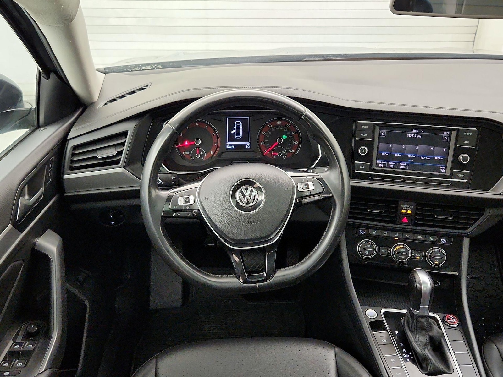 volkswagen jetta 2019 3VWC57BU3KM018237 image volkswagen jetta 2019 3VWC57BU3KM018237 image