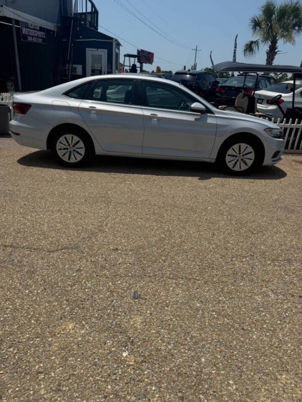 volkswagen jetta 2019 3VWC57BU5KM125256 image volkswagen jetta 2019 3VWC57BU5KM125256 image