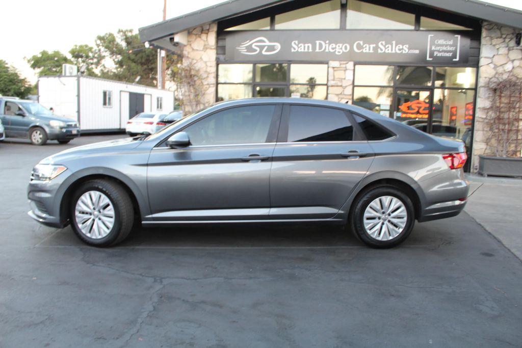 volkswagen jetta 2019 3VWC57BU4KM058066 image volkswagen jetta 2019 3VWC57BU4KM058066 image