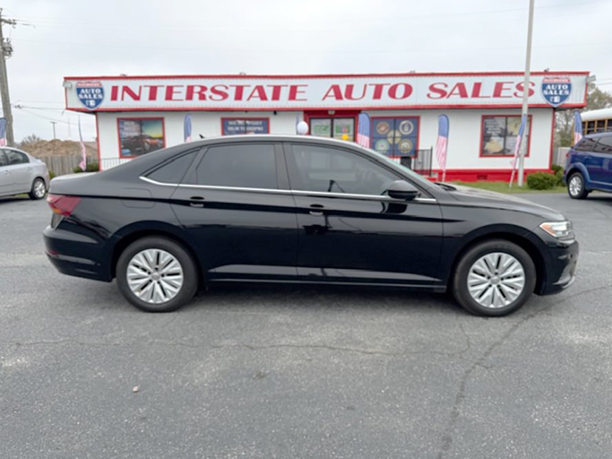 volkswagen jetta 2019 3VWC57BU2KM067686 image volkswagen jetta 2019 3VWC57BU2KM067686 image