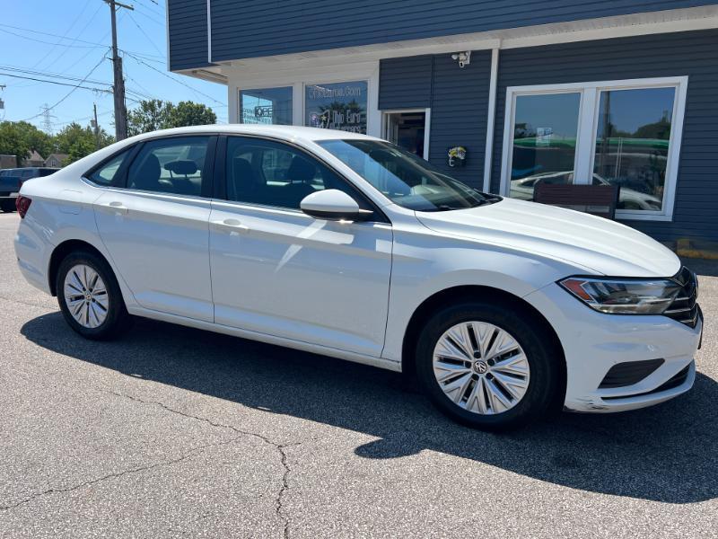 volkswagen jetta 2019 3VWC57BU3KM046703 image volkswagen jetta 2019 3VWC57BU3KM046703 image