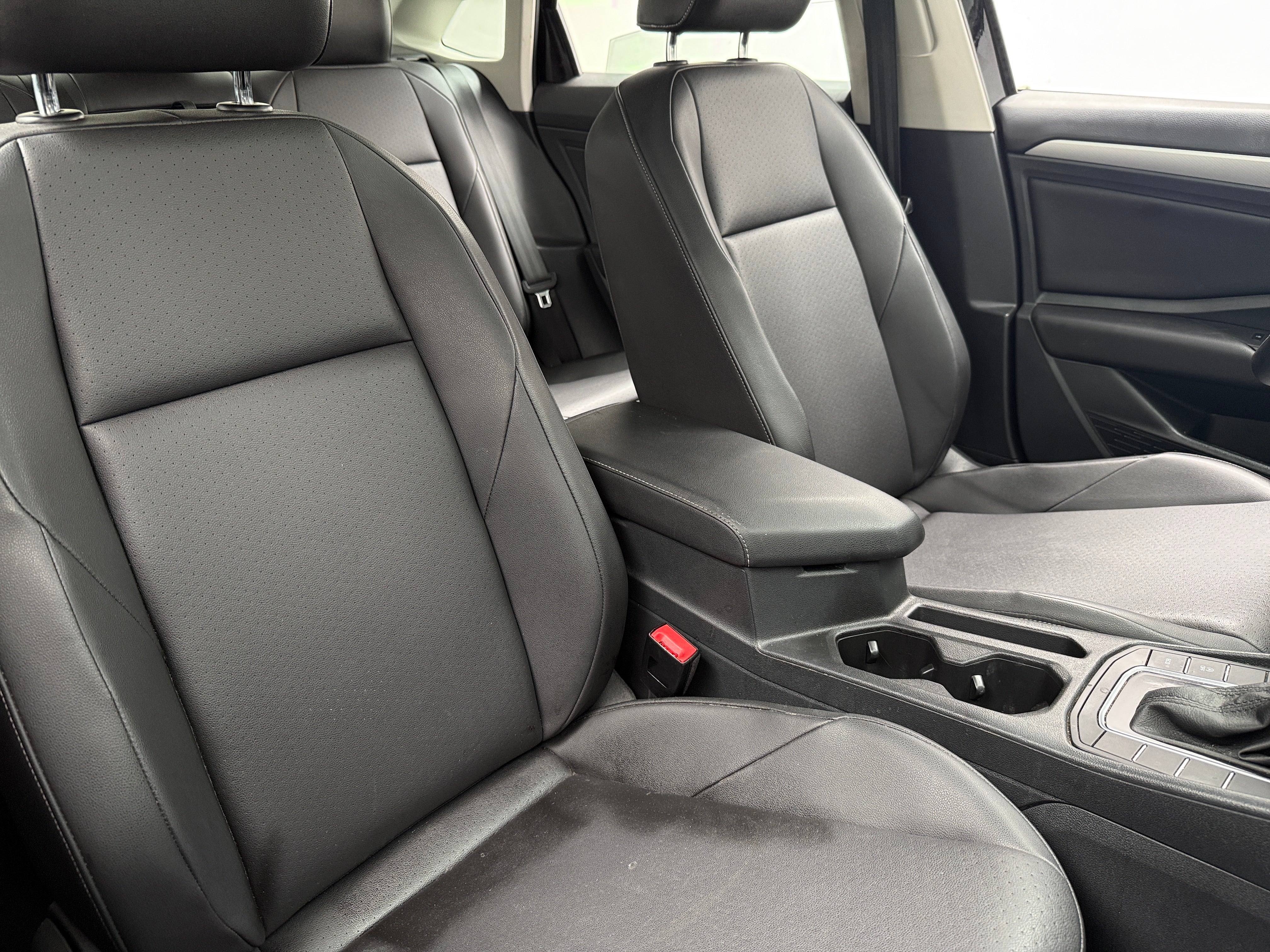 volkswagen jetta 2019 3VWC57BUXKM224123 image volkswagen jetta 2019 3VWC57BUXKM224123 image