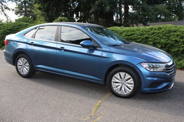 volkswagen jetta 2019 3VWC57BU0KM156219 image volkswagen jetta 2019 3VWC57BU0KM156219 image