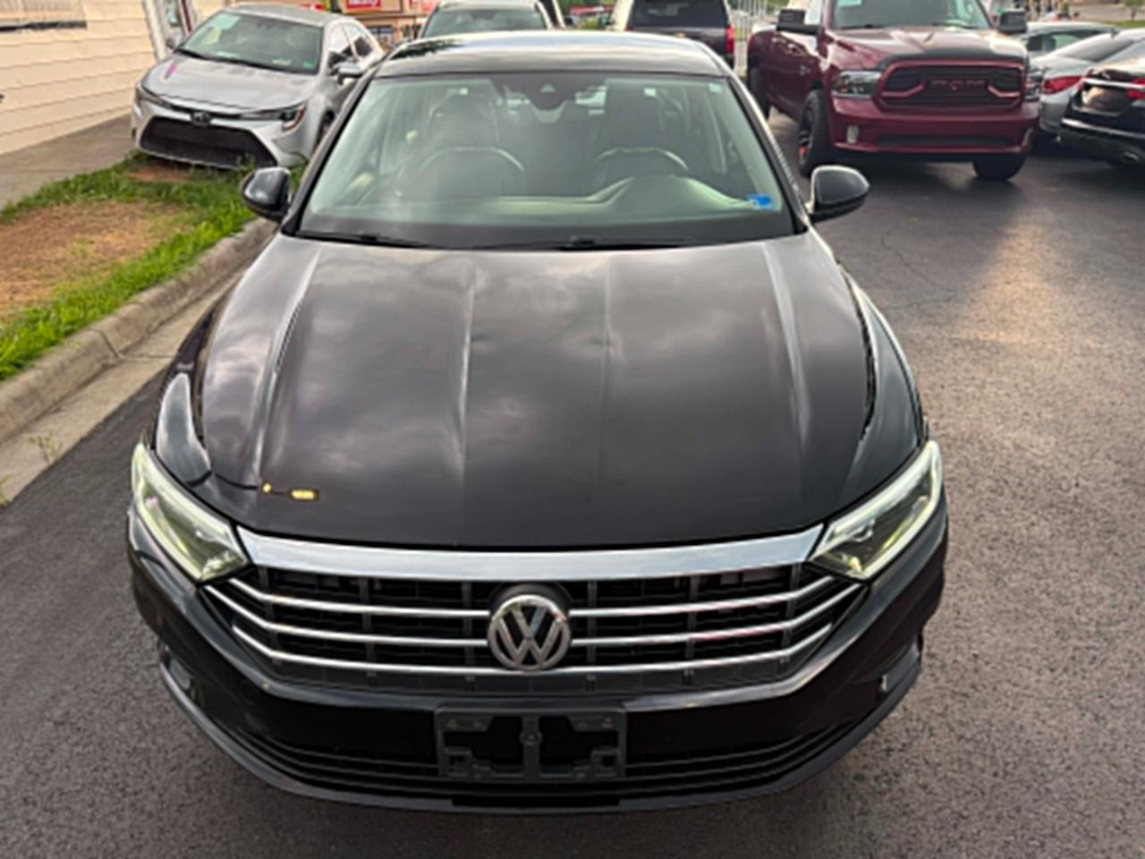 volkswagen jetta 2019 3VWEB7BU9KM194856 image volkswagen jetta 2019 3VWEB7BU9KM194856 image