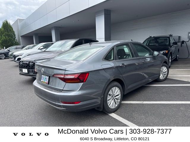 volkswagen jetta 2019 3VWC57BU6KM263081 image volkswagen jetta 2019 3VWC57BU6KM263081 image