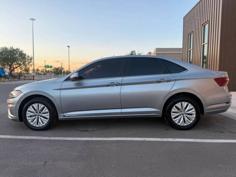 volkswagen jetta 2019 3VWC57BU7KM235516 image volkswagen jetta 2019 3VWC57BU7KM235516 image