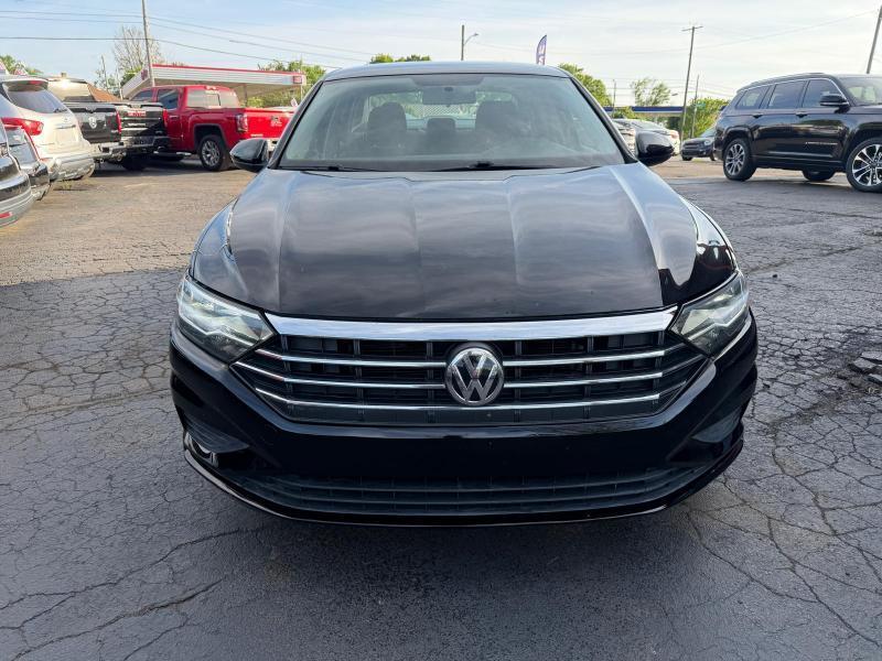 volkswagen jetta 2019 3VWC57BU5KM111356 image volkswagen jetta 2019 3VWC57BU5KM111356 image
