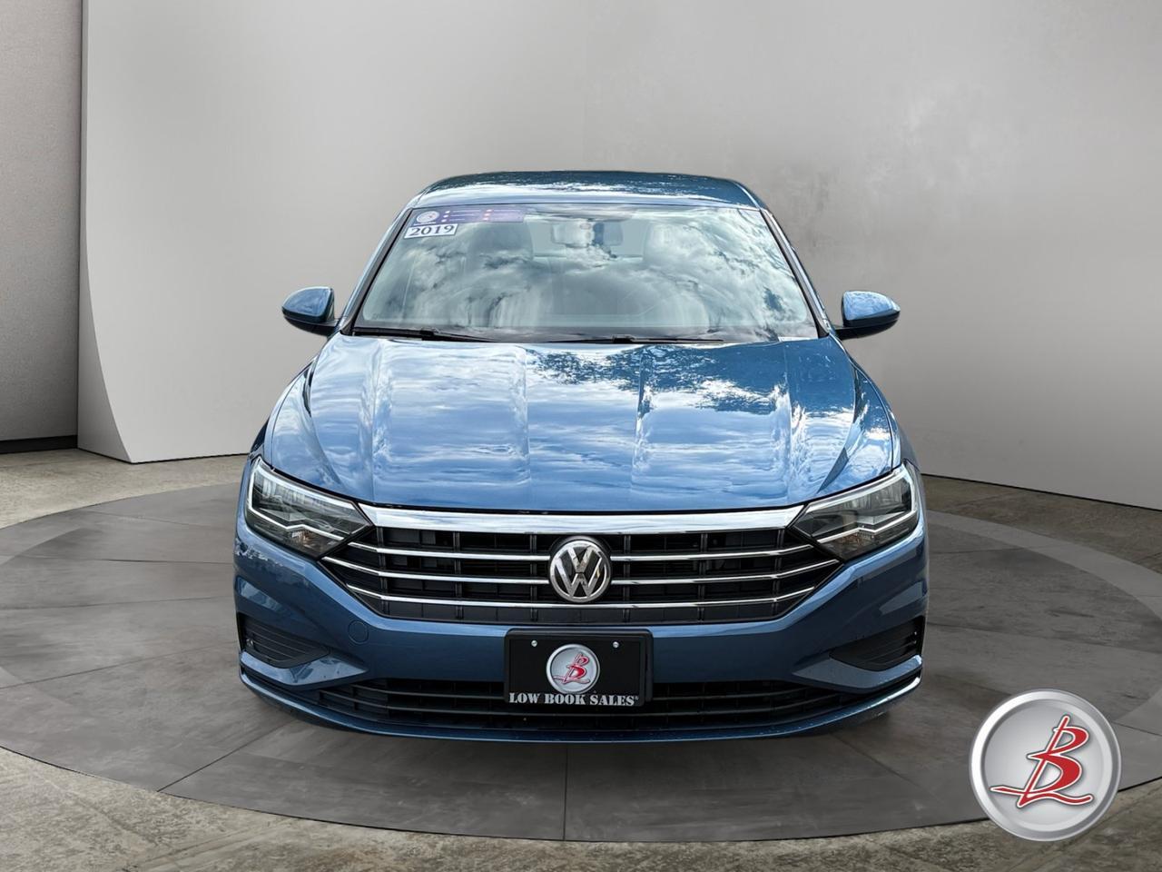 volkswagen jetta 2019 3VWC57BU4KM105130 image volkswagen jetta 2019 3VWC57BU4KM105130 image