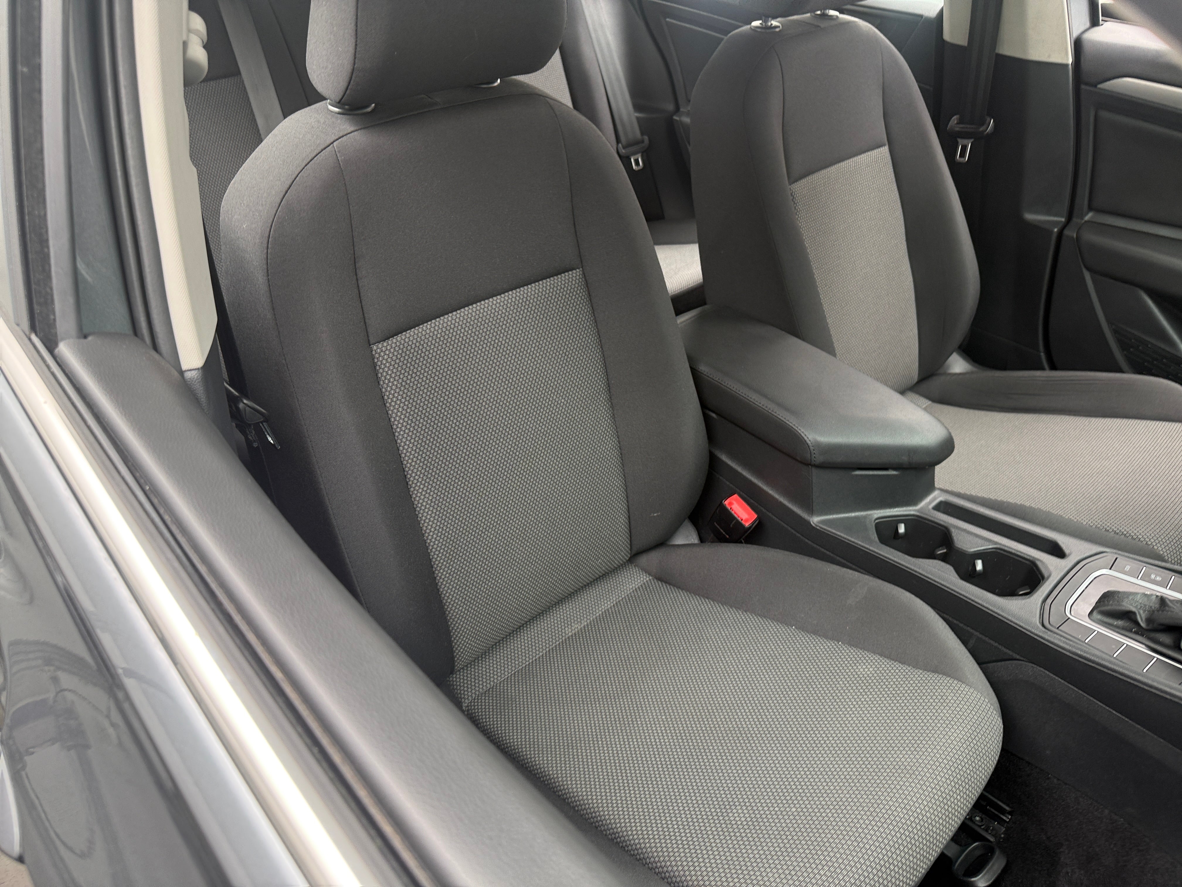 volkswagen jetta 2019 3VWC57BU1KM265370 image volkswagen jetta 2019 3VWC57BU1KM265370 image