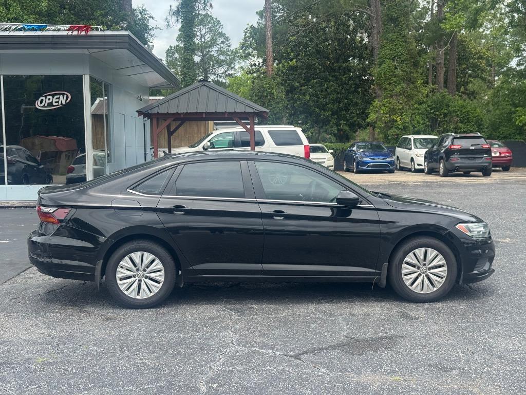 volkswagen jetta 2019 3VWC57BU5KM006509 image volkswagen jetta 2019 3VWC57BU5KM006509 image