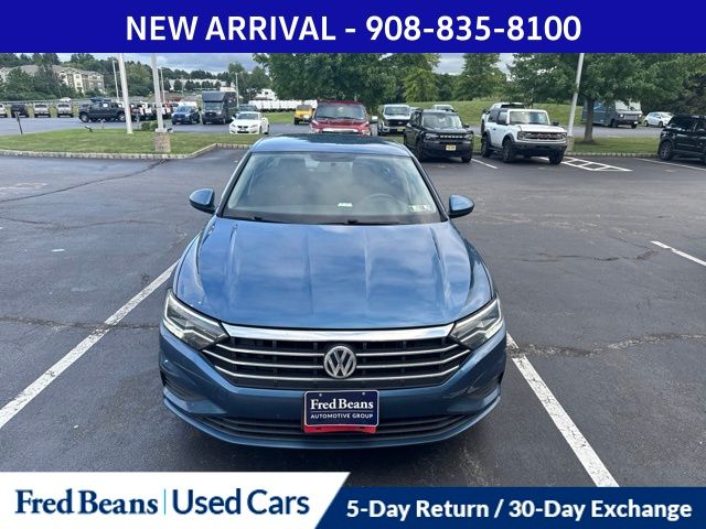 volkswagen jetta 2019 3VWC57BU3KM093875 image volkswagen jetta 2019 3VWC57BU3KM093875 image