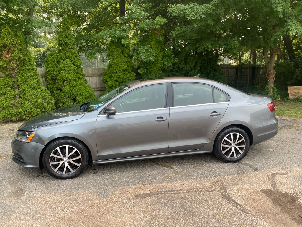 volkswagen jetta 2018 3VWB67AJ3JM206206 image volkswagen jetta 2018 3VWB67AJ3JM206206 image