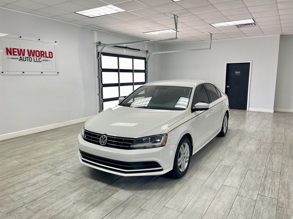 volkswagen jetta 2018 3VW2B7AJ8JM225927 image volkswagen jetta 2018 3VW2B7AJ8JM225927 image