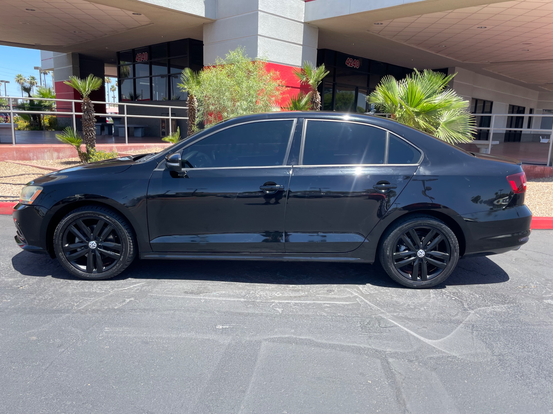 volkswagen jetta 2018 3VWD17AJ2JM250639 image volkswagen jetta 2018 3VWD17AJ2JM250639 image