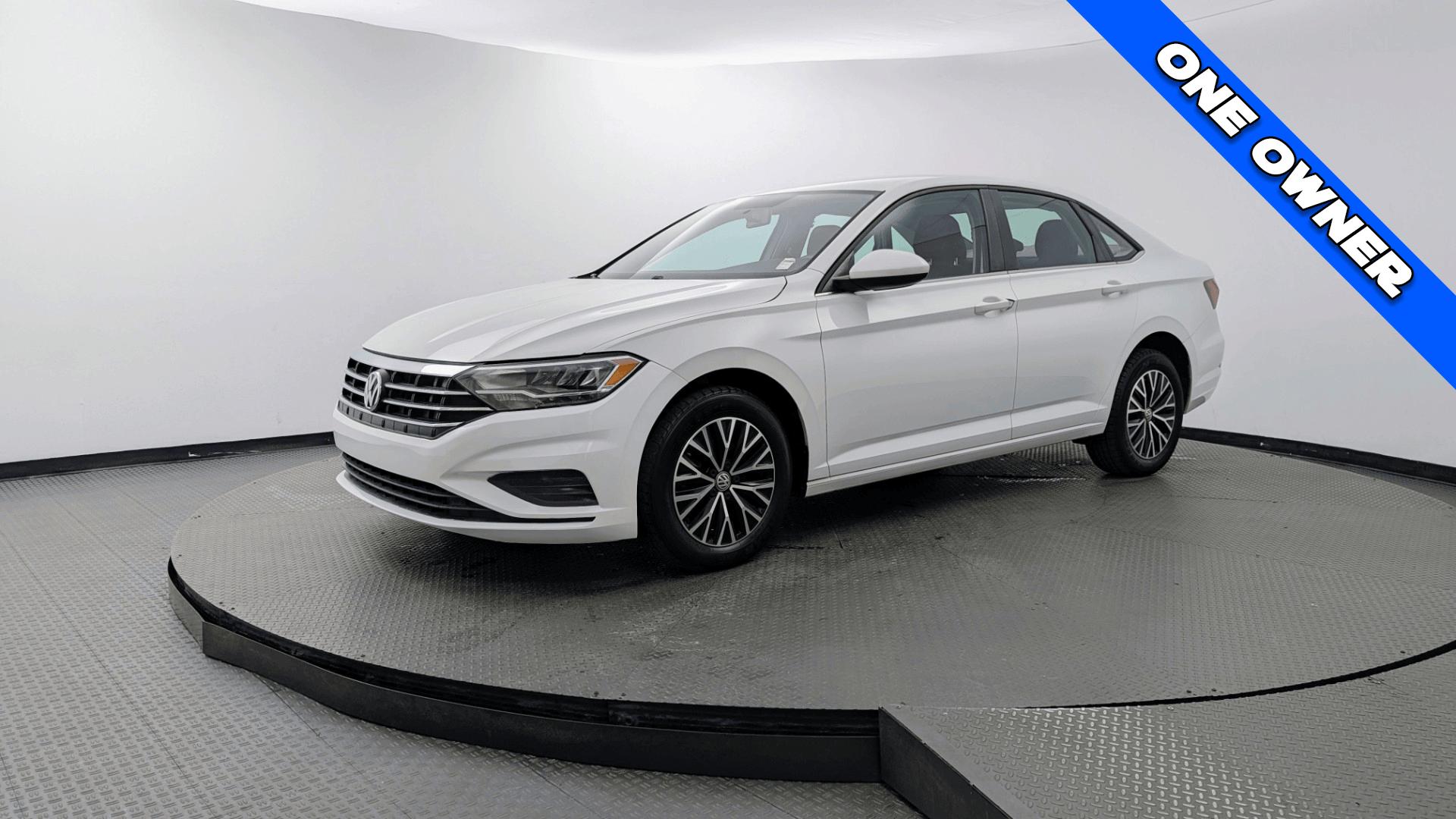 volkswagen jetta 2021 3VWC57BU0MM018232 image volkswagen jetta 2021 3VWC57BU0MM018232 image