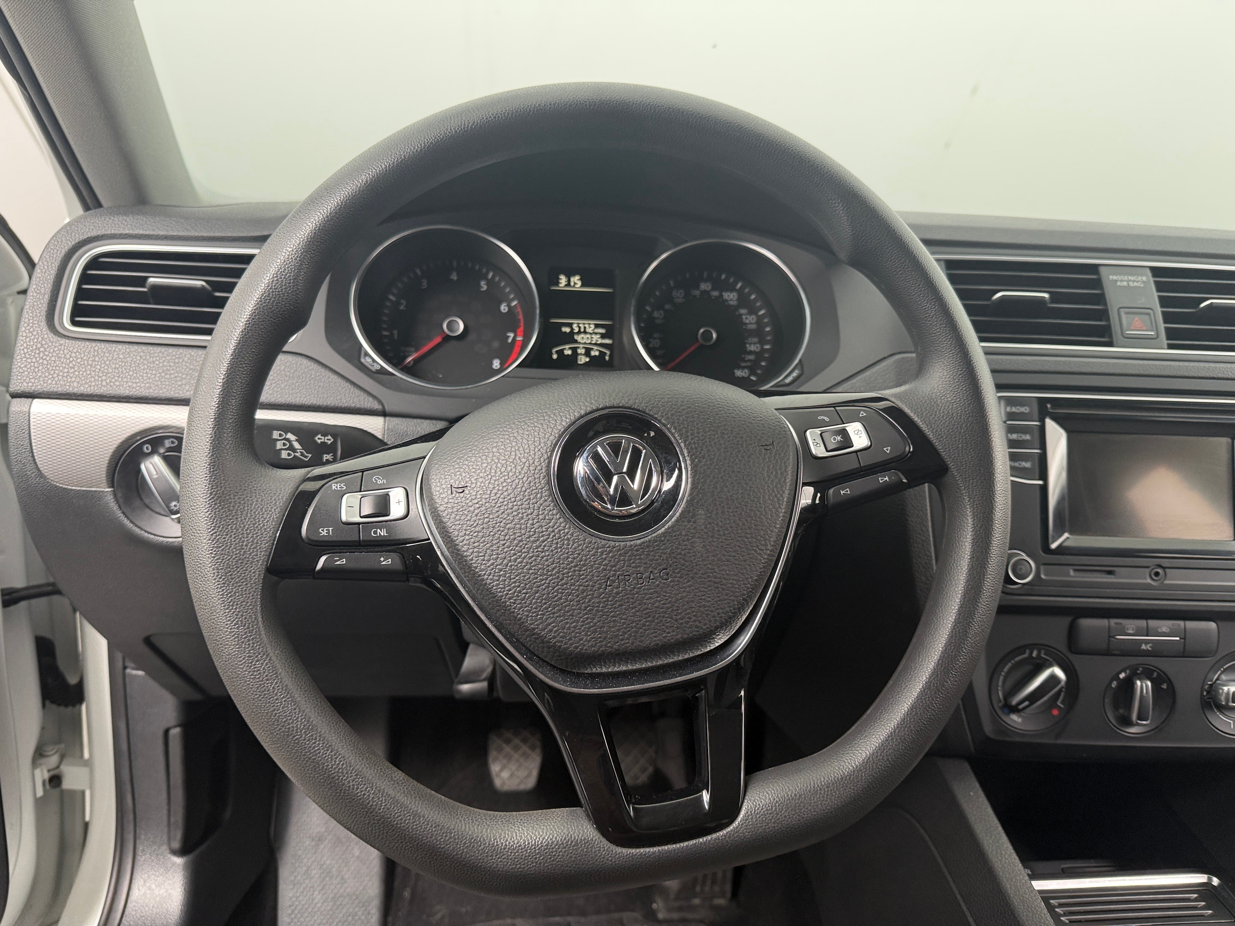 volkswagen jetta 2017 3VW167AJ8HM299293 image volkswagen jetta 2017 3VW167AJ8HM299293 image