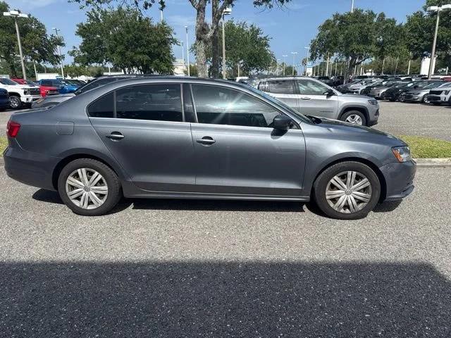 volkswagen jetta 2017 3VW2B7AJ3HM404998 image volkswagen jetta 2017 3VW2B7AJ3HM404998 image