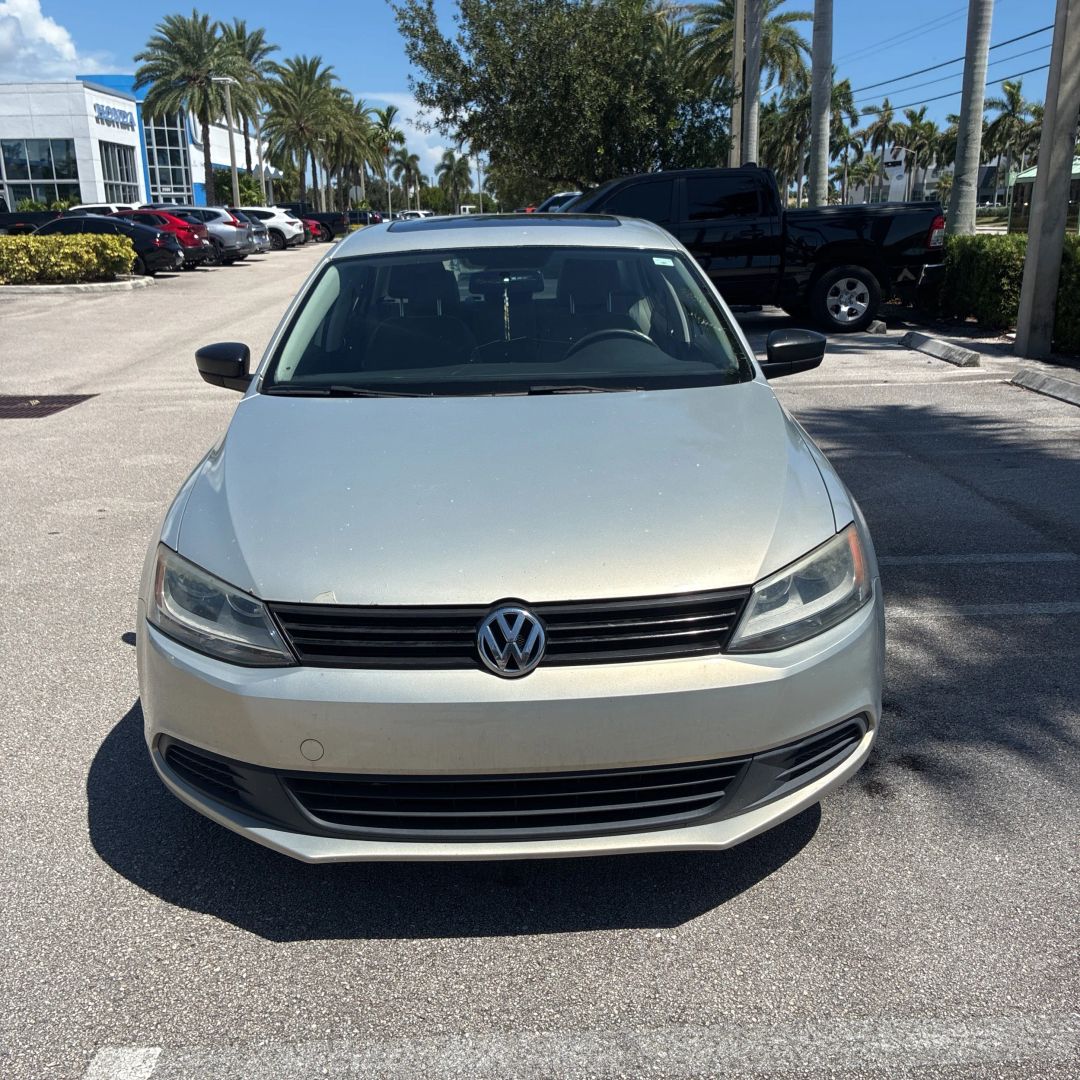 volkswagen jetta 2012 3VW2K7AJ2CM352904 image volkswagen jetta 2012 3VW2K7AJ2CM352904 image