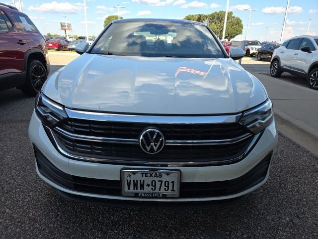 volkswagen jetta 2024 3VW7M7BU0RM021983 image volkswagen jetta 2024 3VW7M7BU0RM021983 image