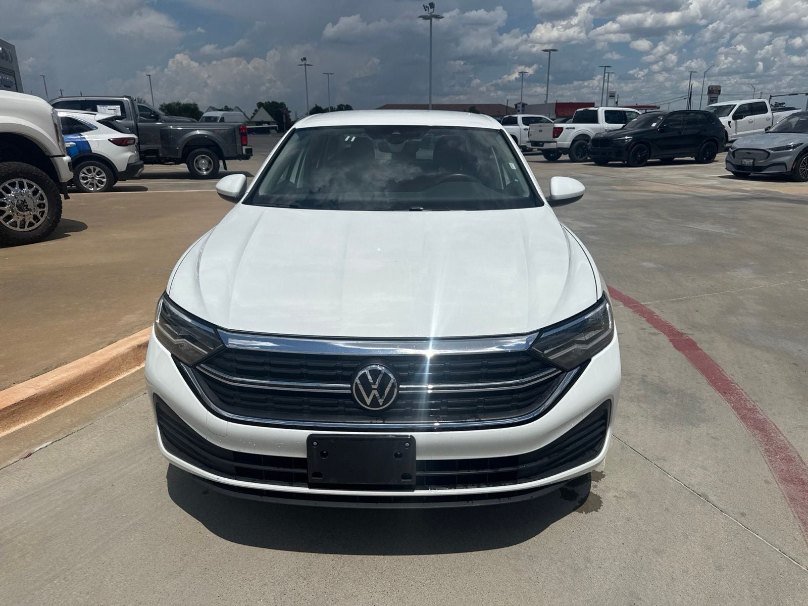 volkswagen jetta 2024 3VW5M7BU2RM072828 image volkswagen jetta 2024 3VW5M7BU2RM072828 image