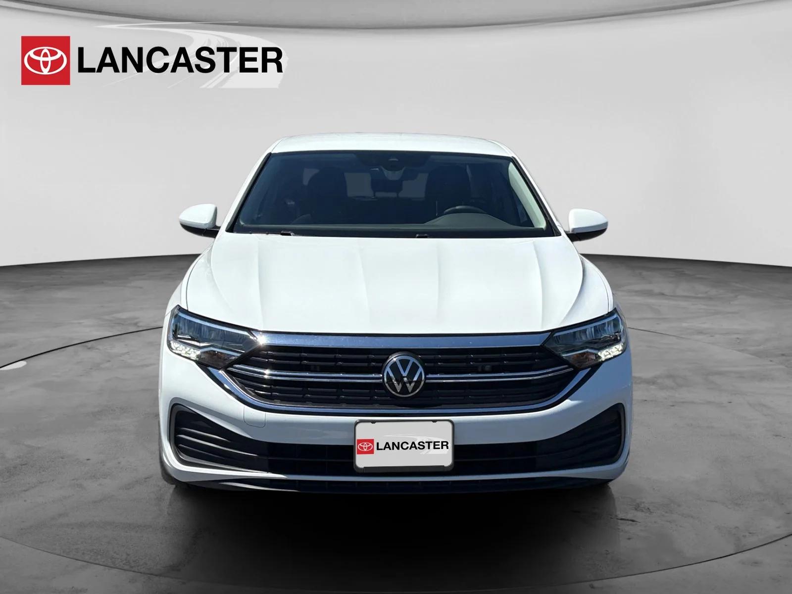 volkswagen jetta 2024 3VW5M7BU8RM102026 image volkswagen jetta 2024 3VW5M7BU8RM102026 image