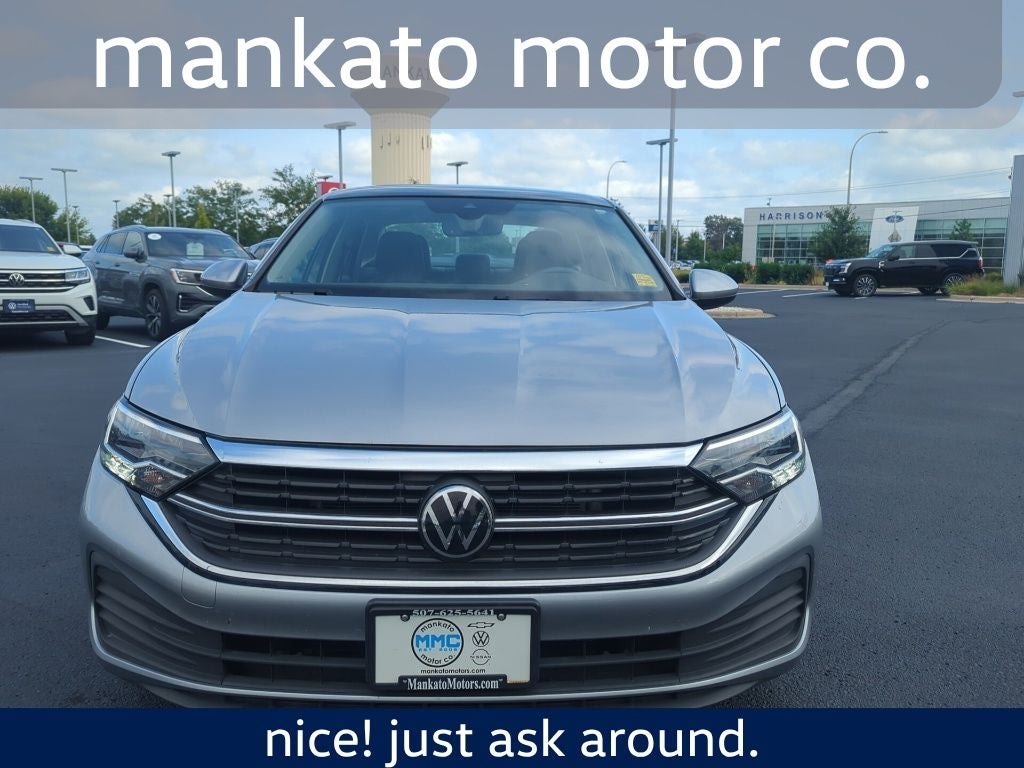 volkswagen jetta 2024 3VW7M7BUXRM051895 image volkswagen jetta 2024 3VW7M7BUXRM051895 image