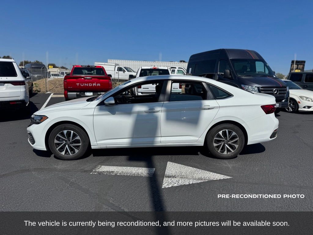 volkswagen jetta 2024 3VW4M7BU8RM001970 image volkswagen jetta 2024 3VW4M7BU8RM001970 image