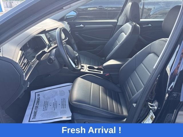 volkswagen jetta 2024 3VWEM7BU5RM081815 image volkswagen jetta 2024 3VWEM7BU5RM081815 image