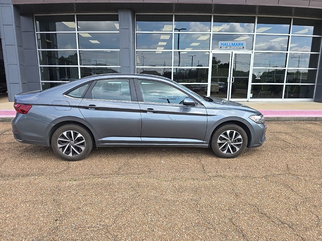 volkswagen jetta 2024 3VW5M7BUXRM071197 image volkswagen jetta 2024 3VW5M7BUXRM071197 image