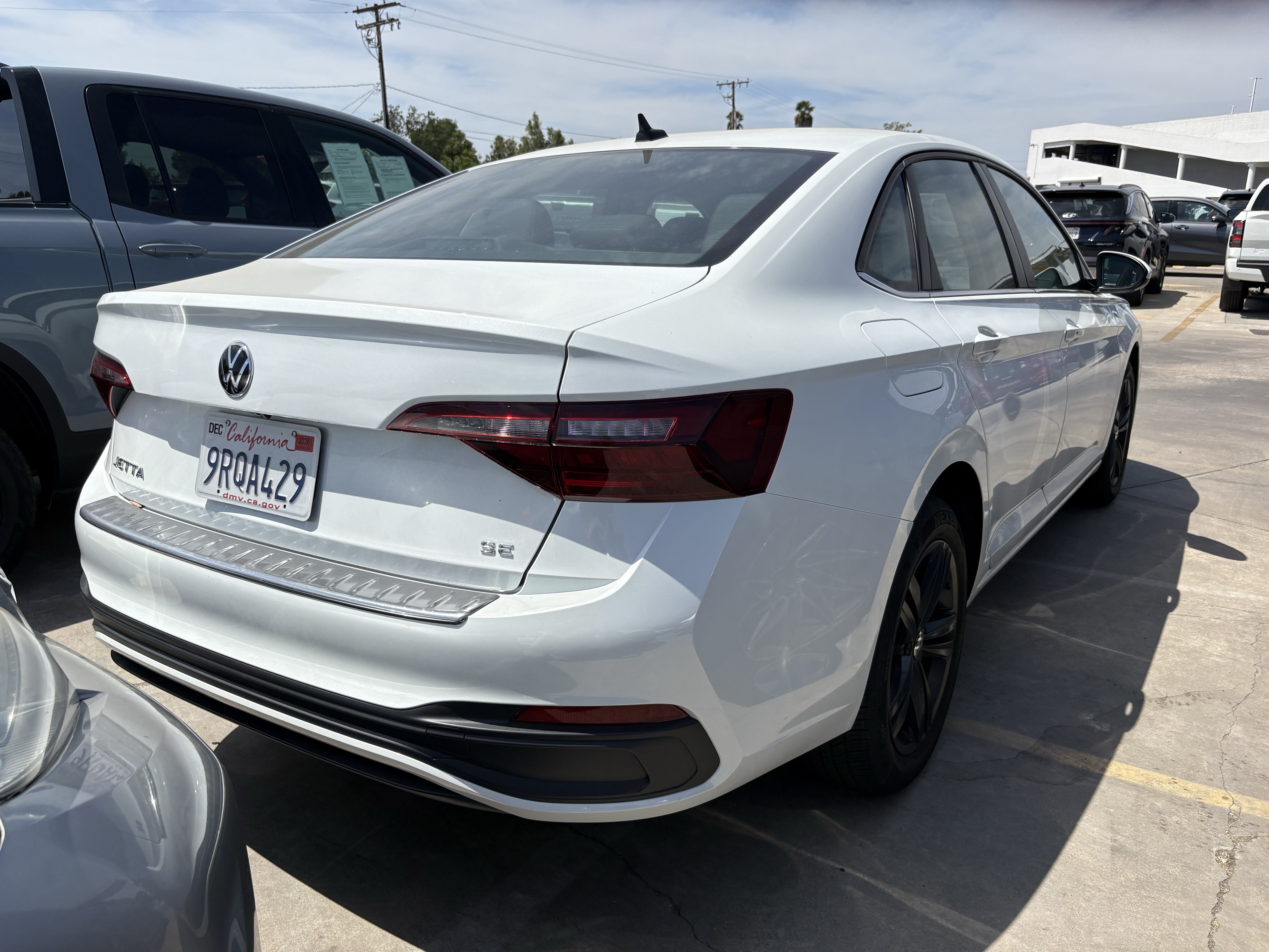 volkswagen jetta 2024 3VW7M7BU0RM085229 image volkswagen jetta 2024 3VW7M7BU0RM085229 image