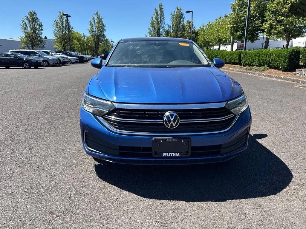 volkswagen jetta 2024 3VW7M7BUXRM042078 image volkswagen jetta 2024 3VW7M7BUXRM042078 image
