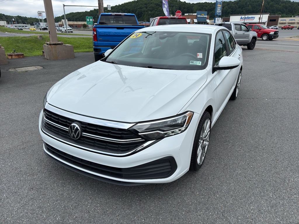 volkswagen jetta 2024 3VW5M7BUXRM017303 image volkswagen jetta 2024 3VW5M7BUXRM017303 image