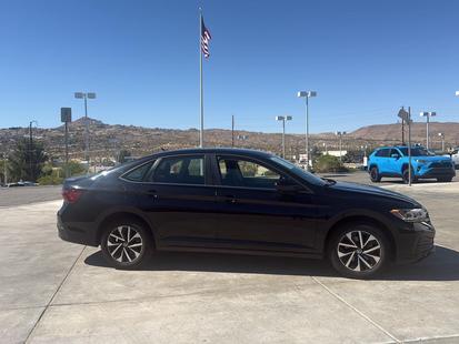 volkswagen jetta 2024 3VW5M7BU6RM028136 image volkswagen jetta 2024 3VW5M7BU6RM028136 image