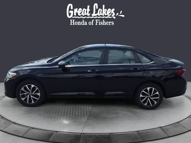volkswagen jetta 2024 3VW5M7BU3RM075687 image volkswagen jetta 2024 3VW5M7BU3RM075687 image