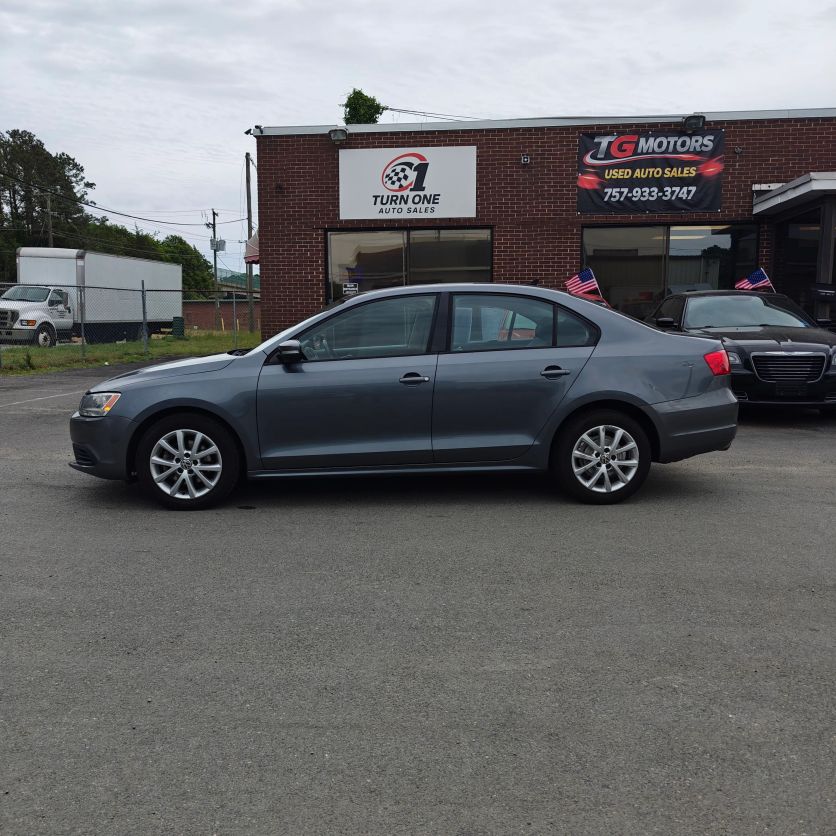 volkswagen jetta 2011 3VWDX7AJXBM346907 image volkswagen jetta 2011 3VWDX7AJXBM346907 image