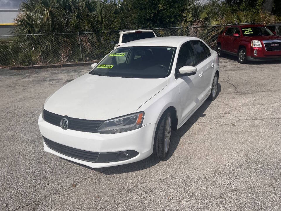 volkswagen jetta 2011 3VWLX7AJ9BM370420 image volkswagen jetta 2011 3VWLX7AJ9BM370420 image